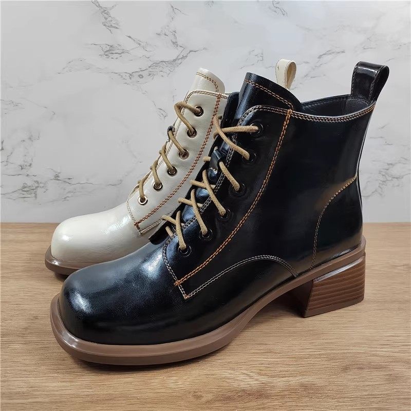 商场同款头层牛皮粗跟方头马丁靴