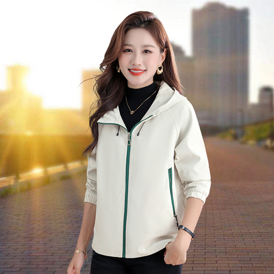 女士秋外套女款高端大气上档次春秋2025新款薄款风衣防风冲锋衣女