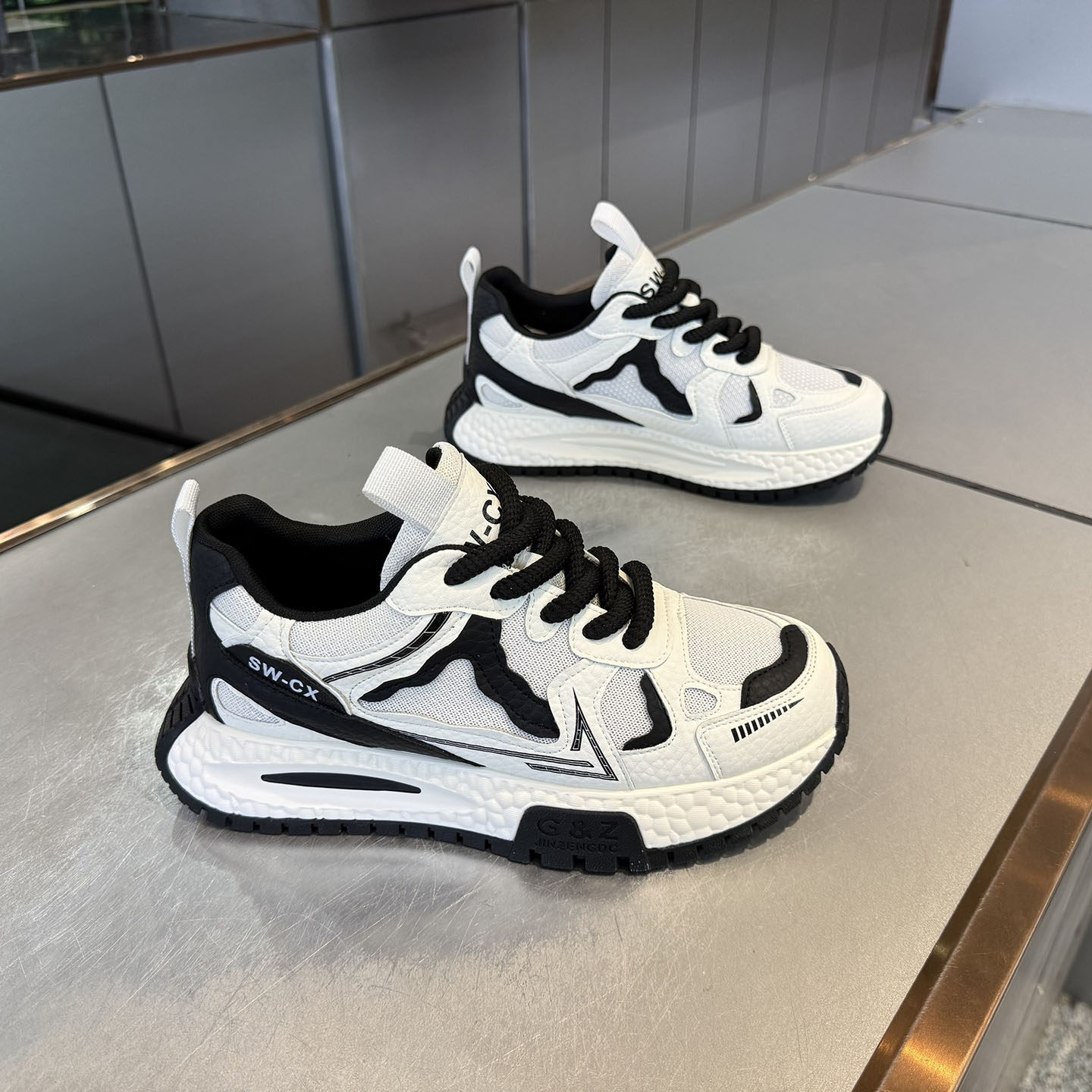 男鞋2026春季新款男士休闲鞋增高阿甘鞋潮流户外运动鞋防滑老爹鞋