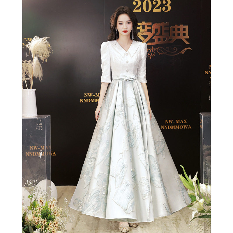 白色晚礼服裙V领高端2026新款高级感法式宴会气质显瘦主持人礼服