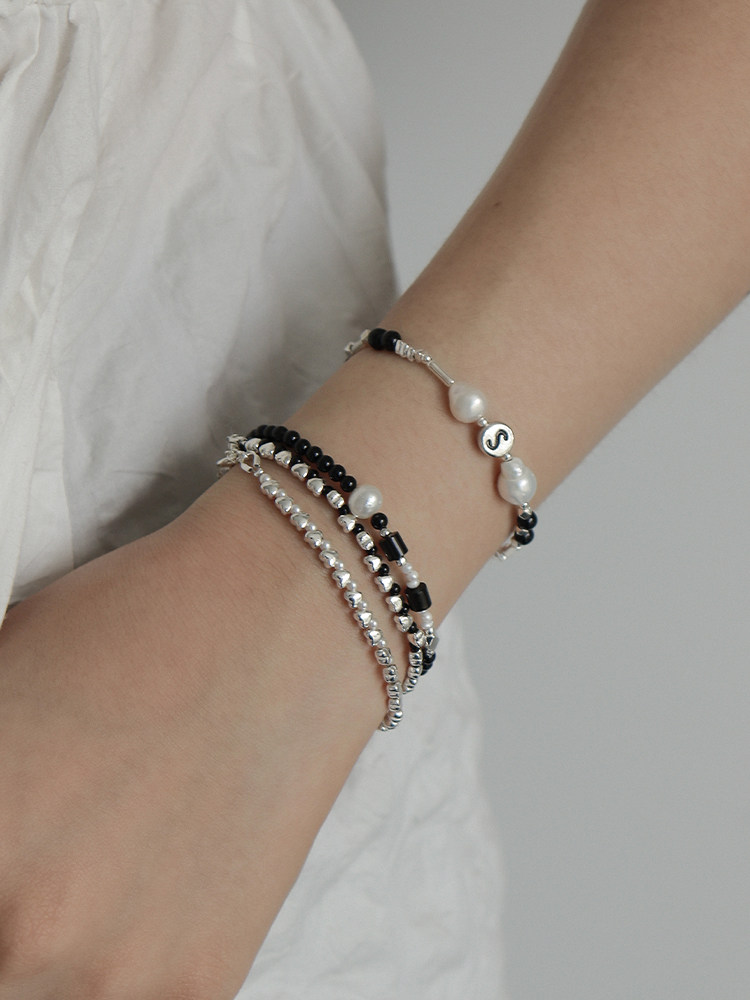 est studio原创天然黑玛瑙珍珠爱心s925串珠手链叠戴小众手串情侣