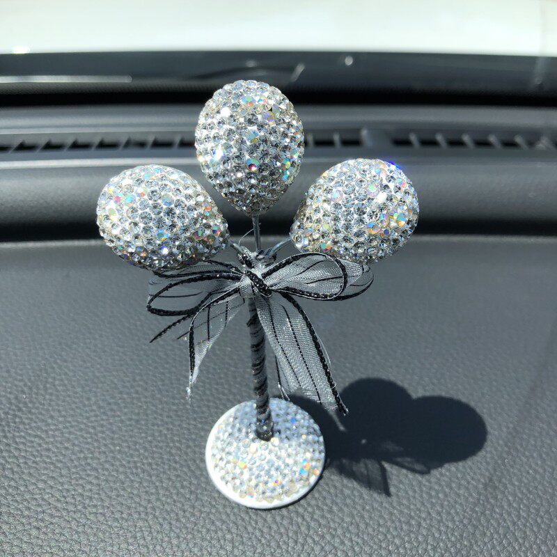 卡通可爱告白气球车内饰品超萌车摆件