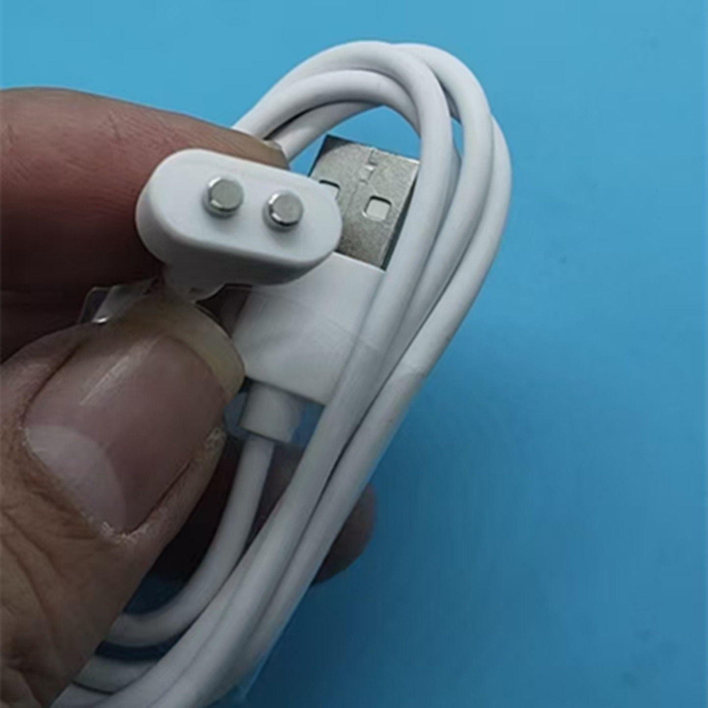 5MM7MM磁吸充电线适用两触点园跳蛋玩具失控补胎仪双圆孔2点磁吸