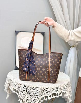 雅格莱诗女包2026新款时尚百搭手提包高级感大容量托特包小众6266