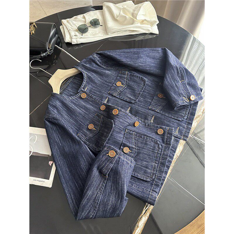 @IM* 持久时髦 复古四口袋牛仔蓝调宽松圆领夹克外套女