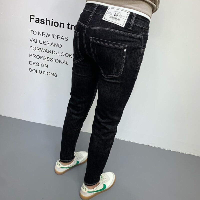 2023春秋新款男士牛仔裤九分裤潮流韩版刺绣修身弹力黑色小脚长裤