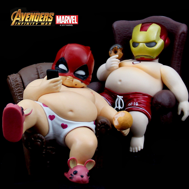 大肌霸肥仔小贱死侍钢铁侠手办