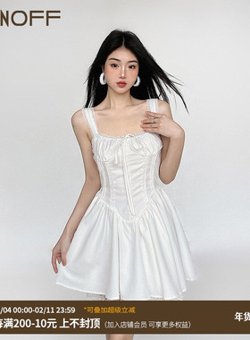 FUNOFF  初恋#法式气质褶皱白色蕾丝拼接吊带连衣裙黑色收腰裙子