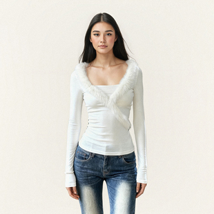 简约修身 打底衫 收腰T恤内搭上衣 复古白色毛领拼接V领长袖 FUNOFF