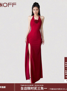 FUNOFF东南亚度假风红色立体花卉挂脖吊带连衣裙性感开叉包臀长裙