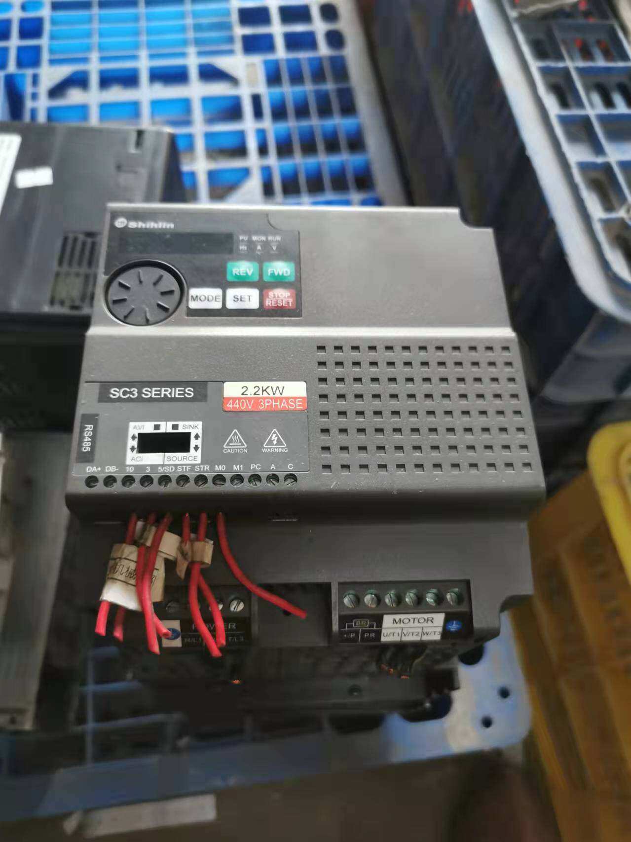 士林变频器 sc3-043-2.2k 2.2kw 380v 现货 实物图 质保现货