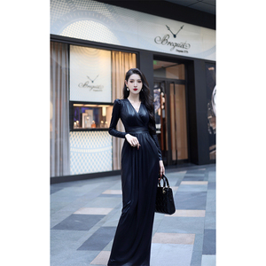 【尤克菲儿】原创设计轻奢针织烫金复古修身名媛气质纯色连衣裙