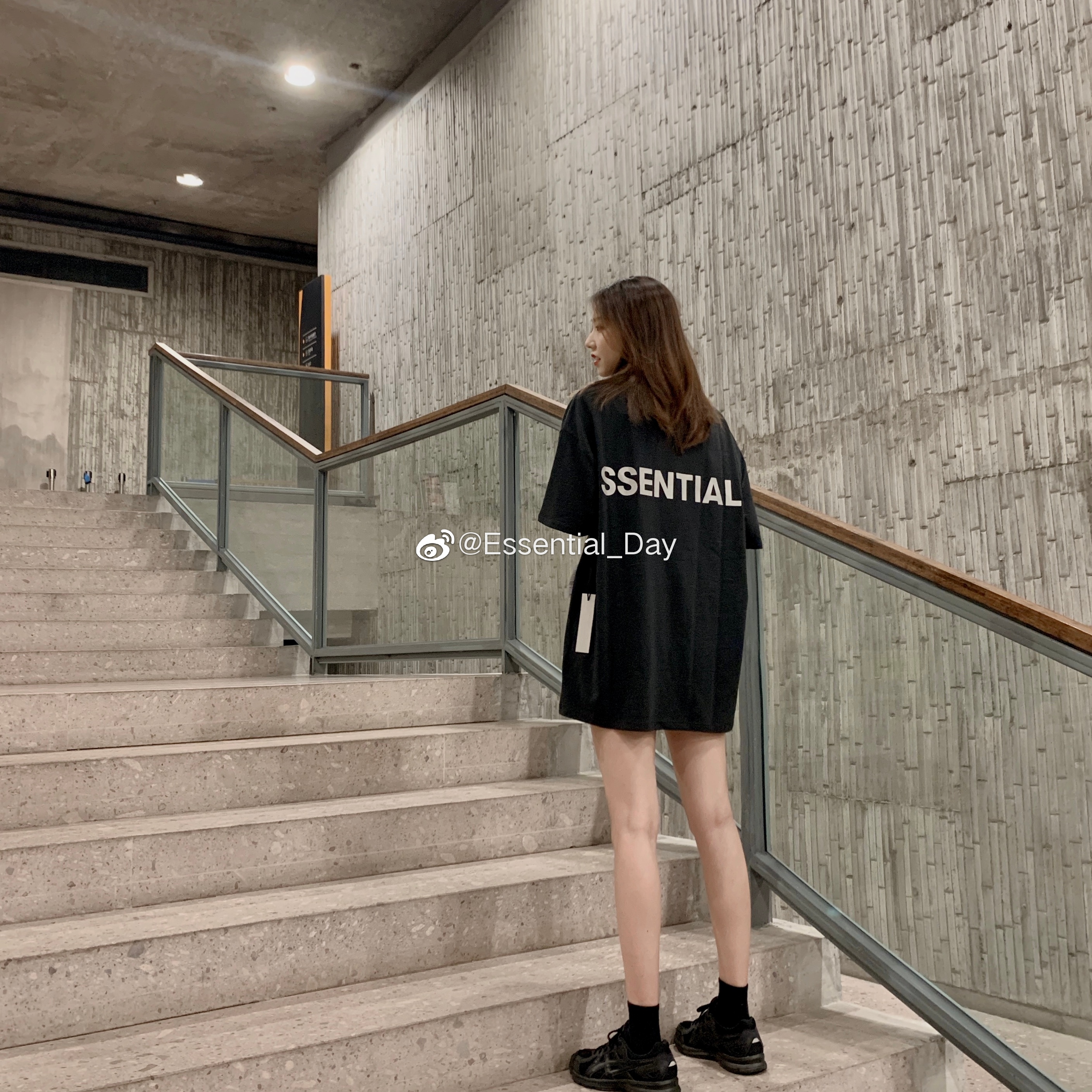 FOG Fear Of God Essentials复线 3M反光LOGO短袖T恤背后字母高街