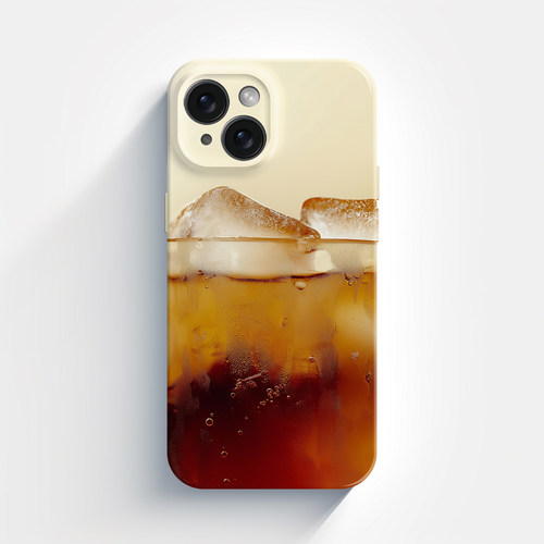 高级感冰美式咖啡特写高级感ins风适用于iphone16promax苹果15手机壳14流行15新款13/14pro的菲林软壳微距