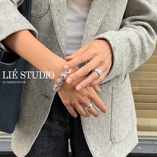 现货26SS新款 Studio椭圆线条雕塑纹理戒指极简风高级官方授权 Lie