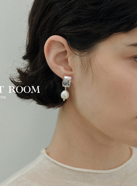 清仓SOFT ROOM雕花珍珠耳环纯银耳针复古小众设计新款