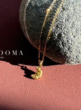 现货Fedoma牛角包雕刻镀金吊坠可拆卸细链可调节项链小众官方授权
