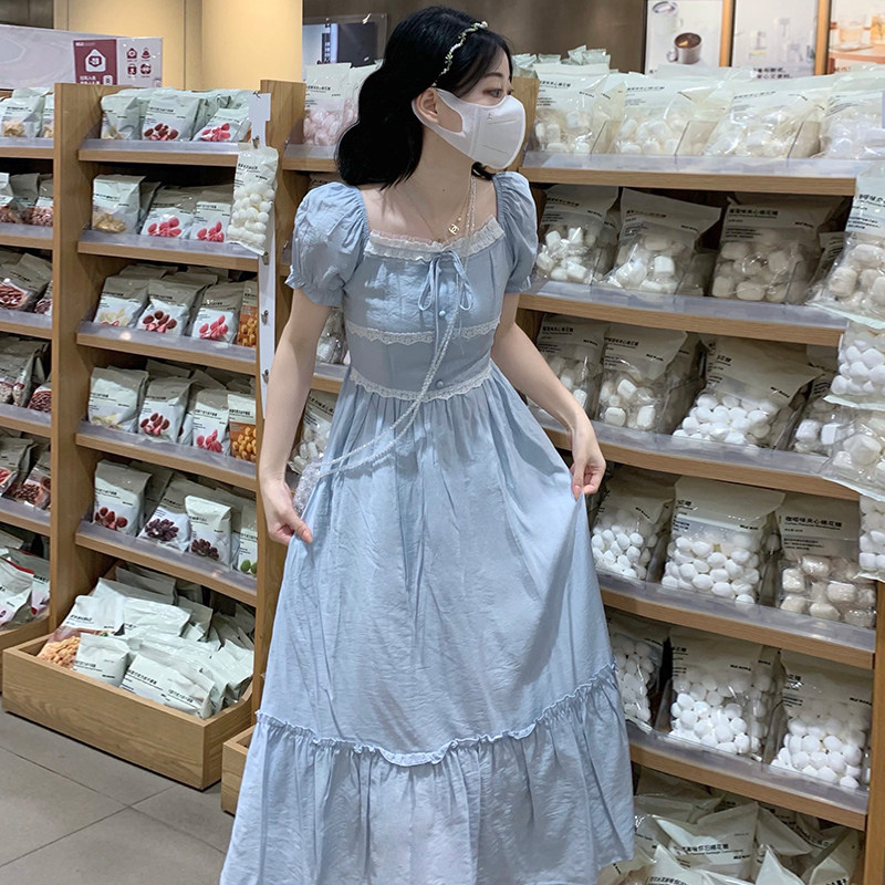 女大童蓝色法式连衣裙夏季2025新款初中生复古蕾丝花边泡泡袖长裙