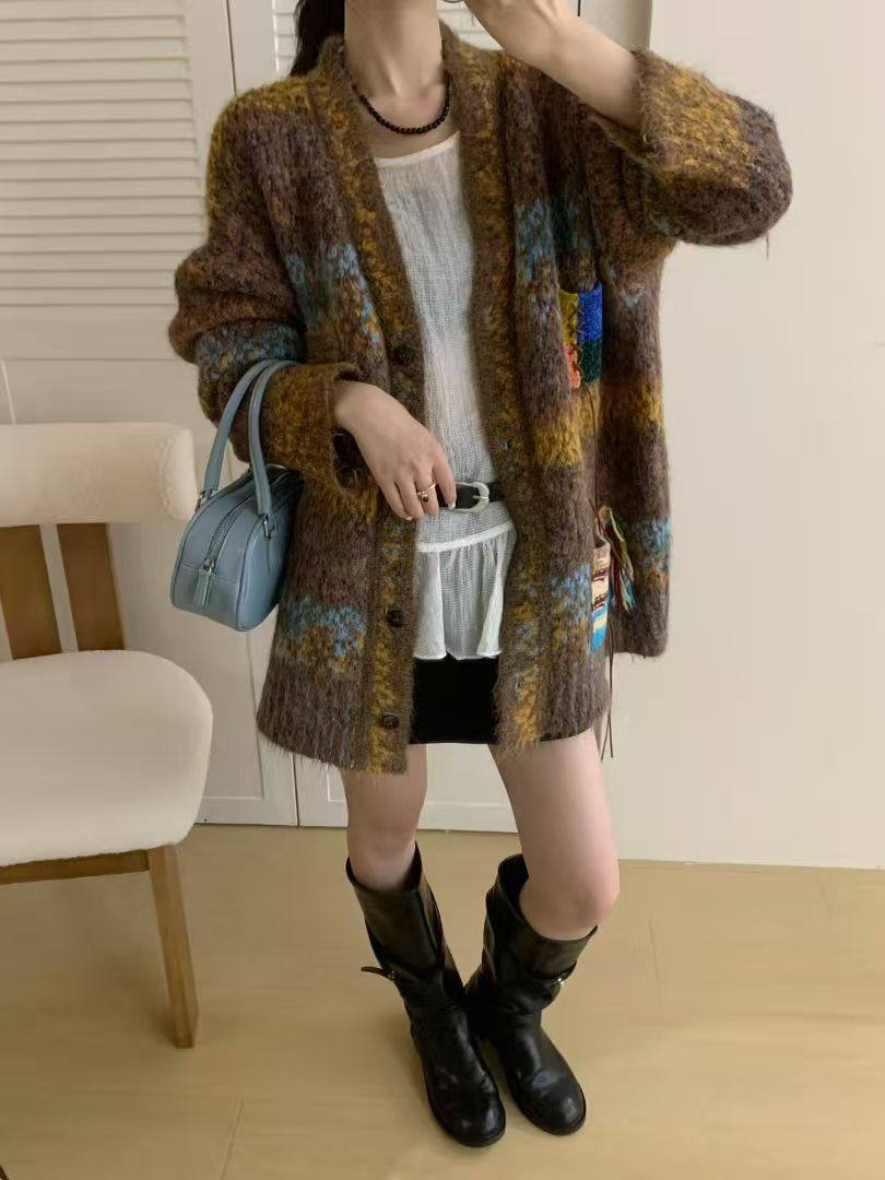 2025新款秋装女款领开衫毛衣渐变