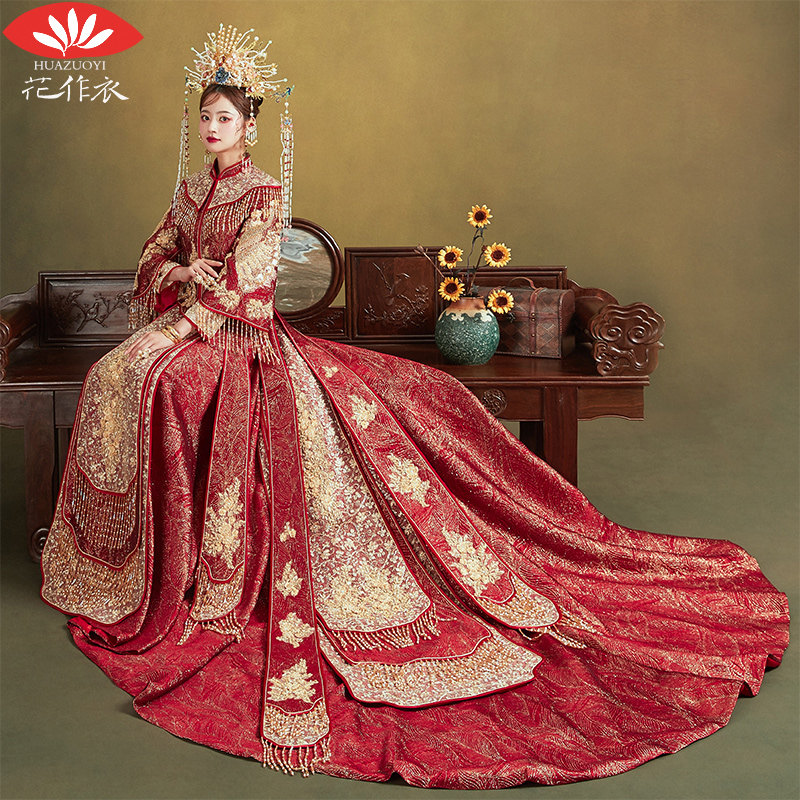 秀禾服新娘2020新款凤冠霞帔结婚古装婚纱中式礼服拖尾秀禾中国风
