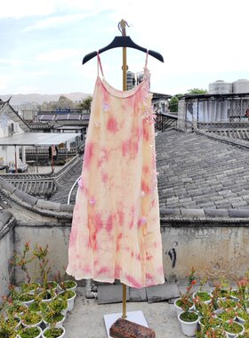 民族风连衣裙棉碎花吊带扎染女装