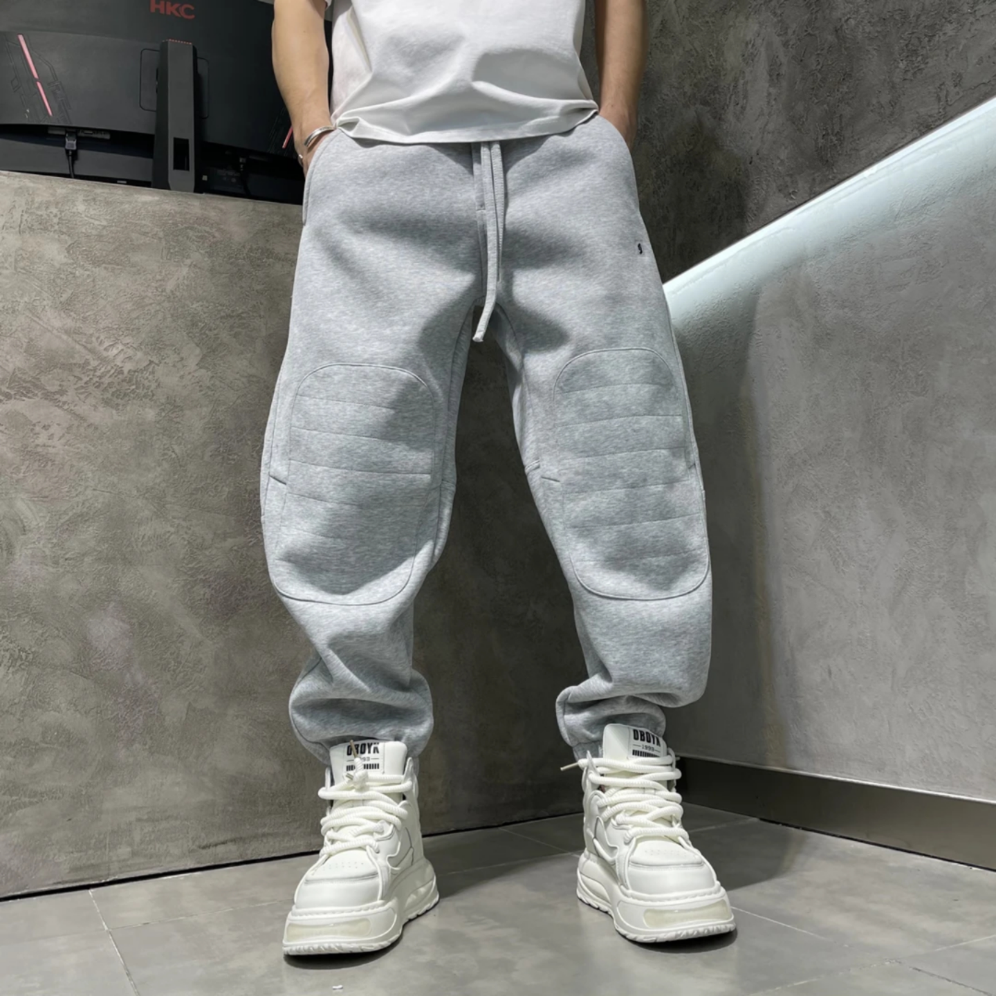 冬季加厚男士束脚休闲裤韩版纯色百搭保暖潮流运动休闲束脚裤卫裤