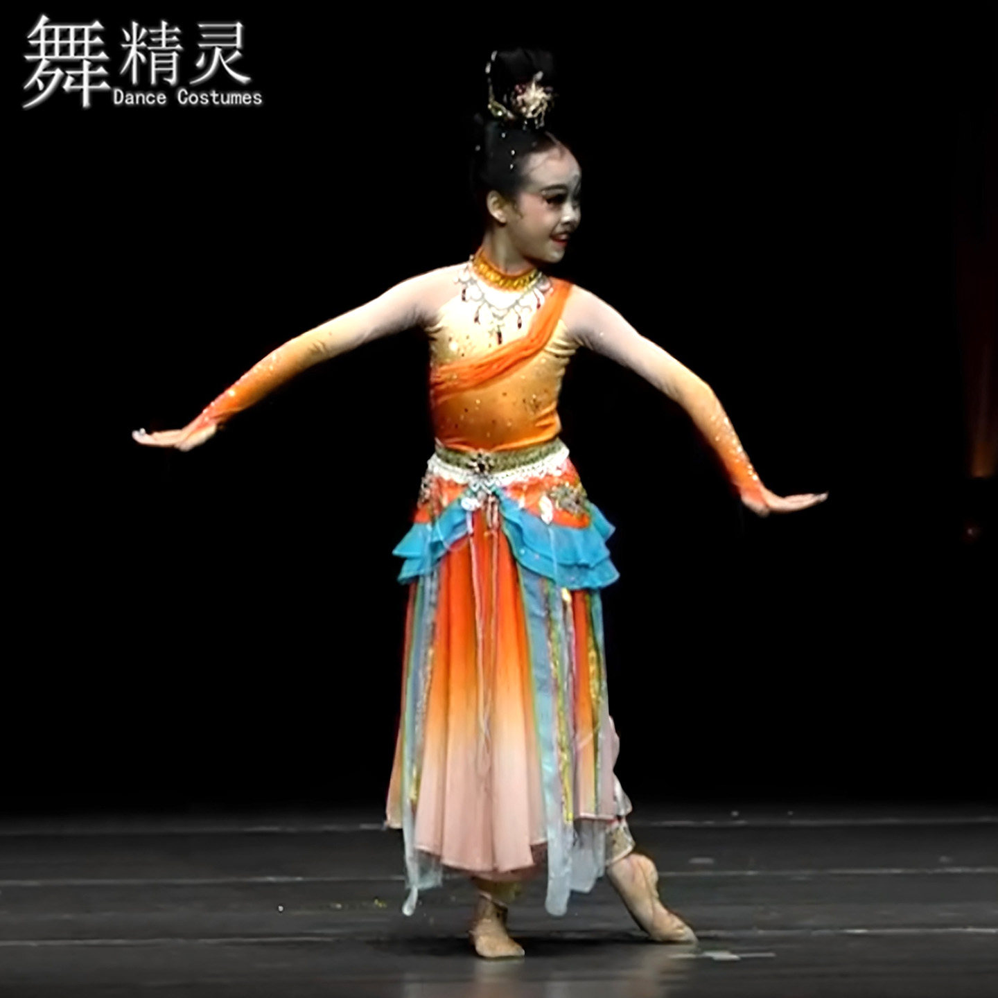 古典敦煌飞天剧目引幻妙音舞蹈服