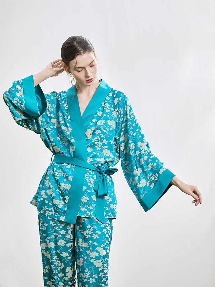 NoirTease春秋薄款丝质印花睡衣女士长袖系带睡袍家居服两件