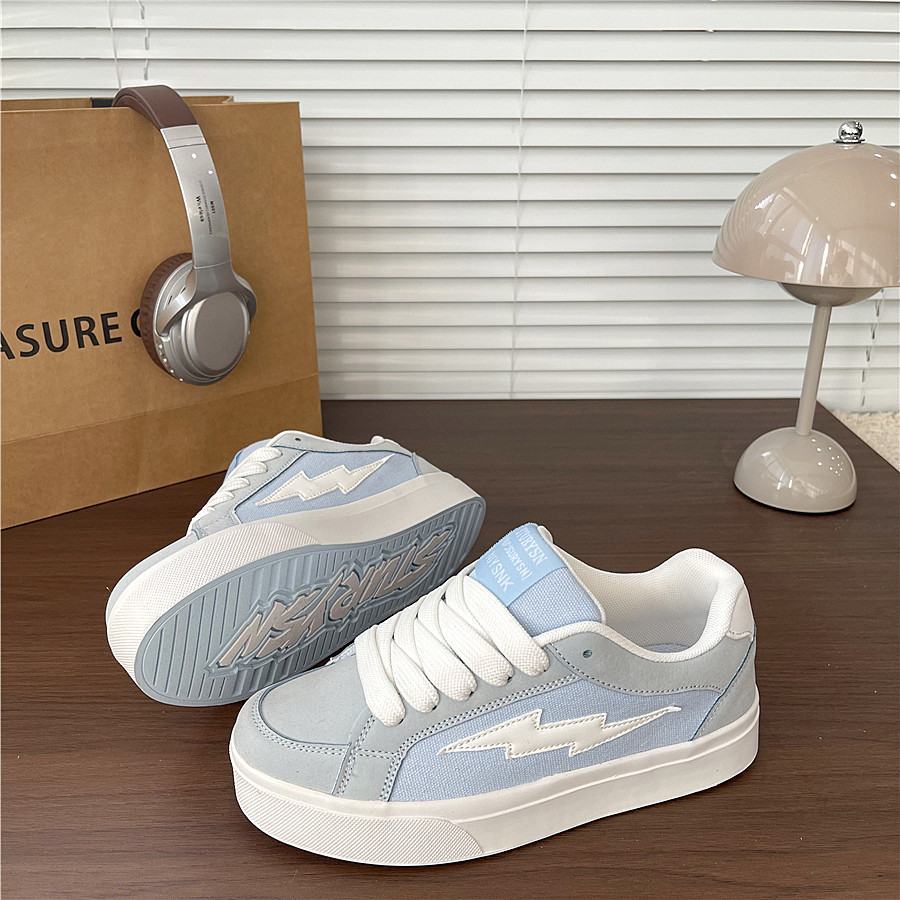 易少年 原创海盐蓝板鞋2026春季新款学生百搭休闲鞋女ins小白鞋潮