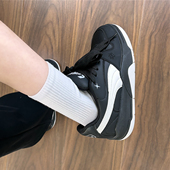 黑白色原创小众厚底面包鞋 2025新款 女百搭运动休闲板鞋 学生小白鞋