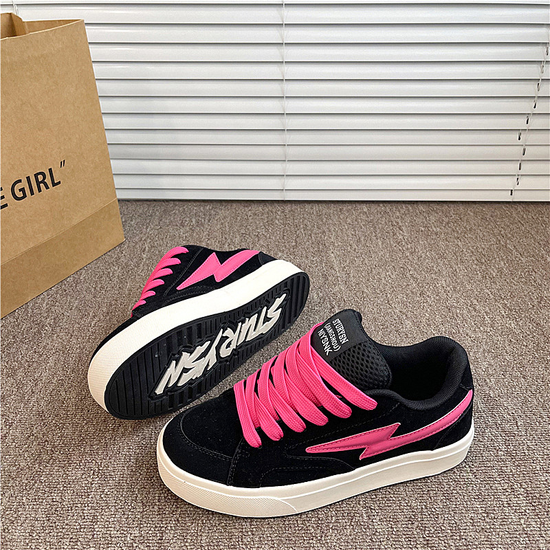 鞋子男生黑粉小香风2026新款学生复古情侣百搭ins潮运动休闲板鞋,流行男鞋,休闲板鞋,淘宝优惠券,粉丝福利购,淘宝优惠卷