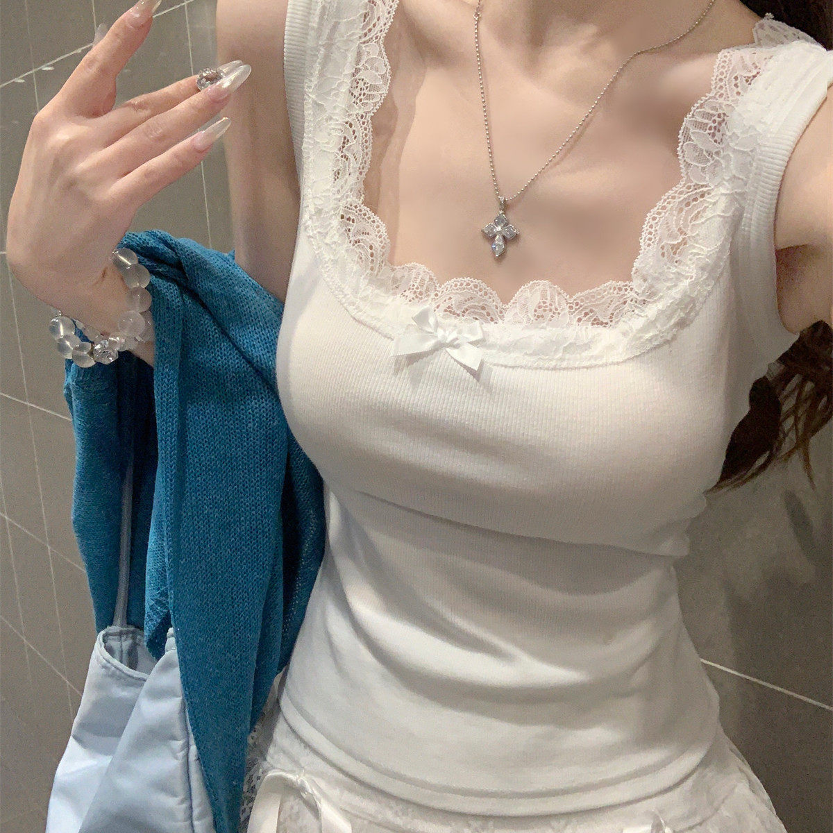 少女感蕾丝花边吊带女夏