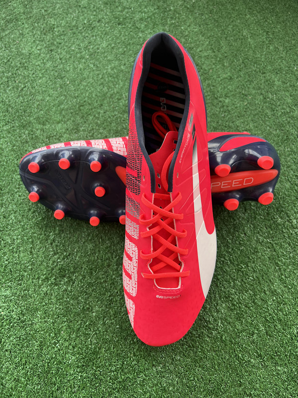 PUMA彪马低帮男子EVOSPEED足球鞋