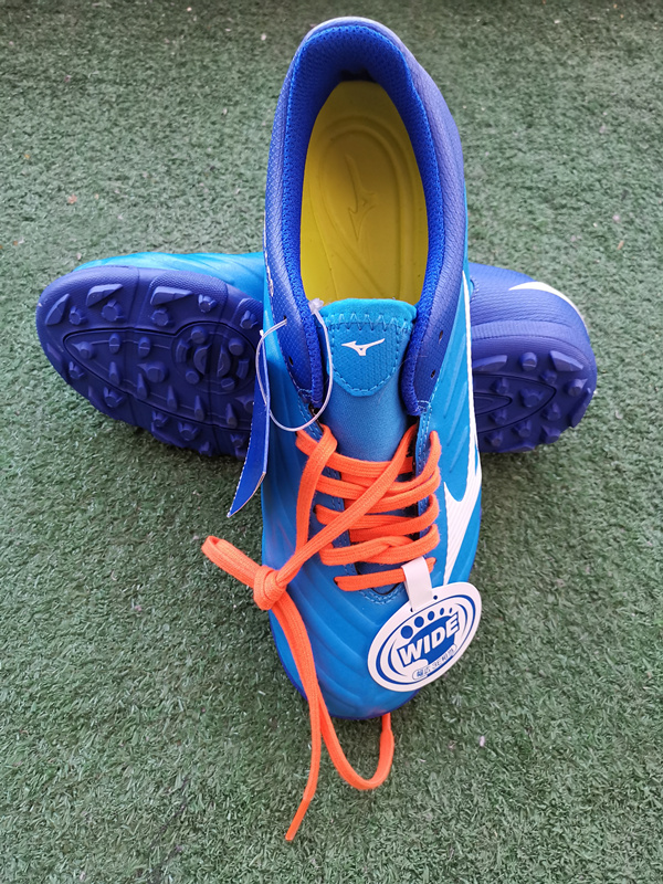 蓝色TF足球鞋MIZUNO美津浓