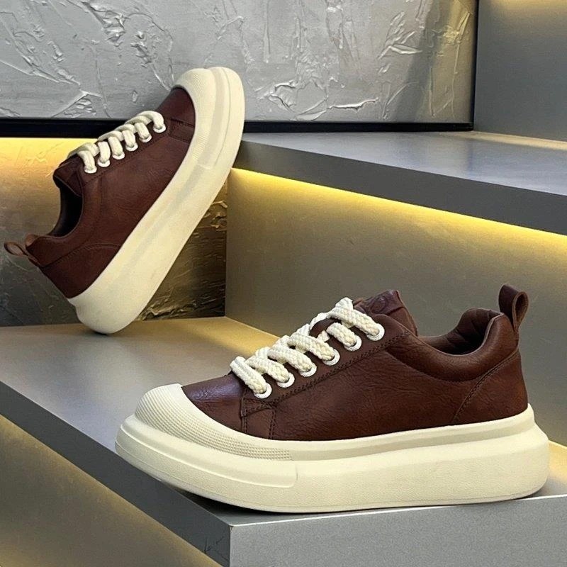 欧洲站男鞋2025冬季新款潮牌高级感男士运动休闲皮鞋防水平底板鞋,流行男鞋,单鞋,淘宝优惠券,粉丝福利购,淘宝优惠卷