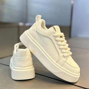 欧洲站男鞋2026秋冬新款白鞋防水皮面运动潮牌高级感休闲小白板鞋