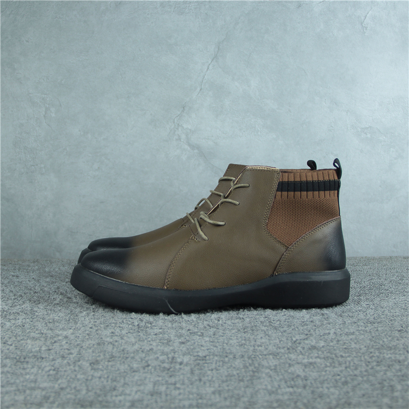 男士牛皮革休闲高帮板鞋