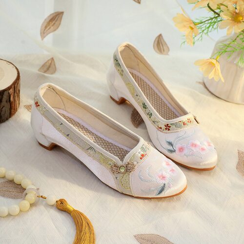 老北京布鞋新中式不累脚高跟鞋