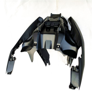 适用轻骑铃木踏板车优友UU125T 2前下护板UU前围前鱼嘴泥板外壳