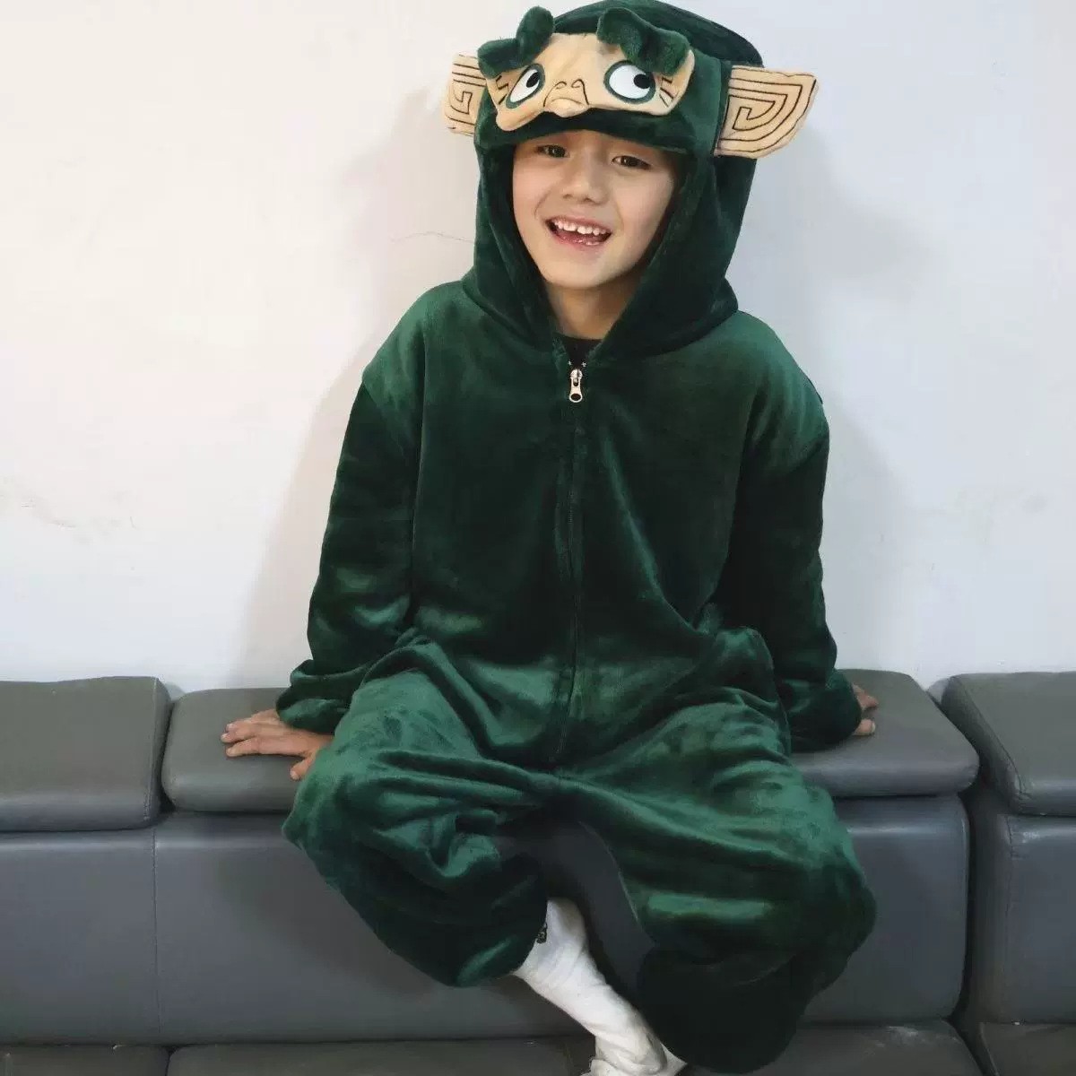 儿童结界兽卡通连体睡衣