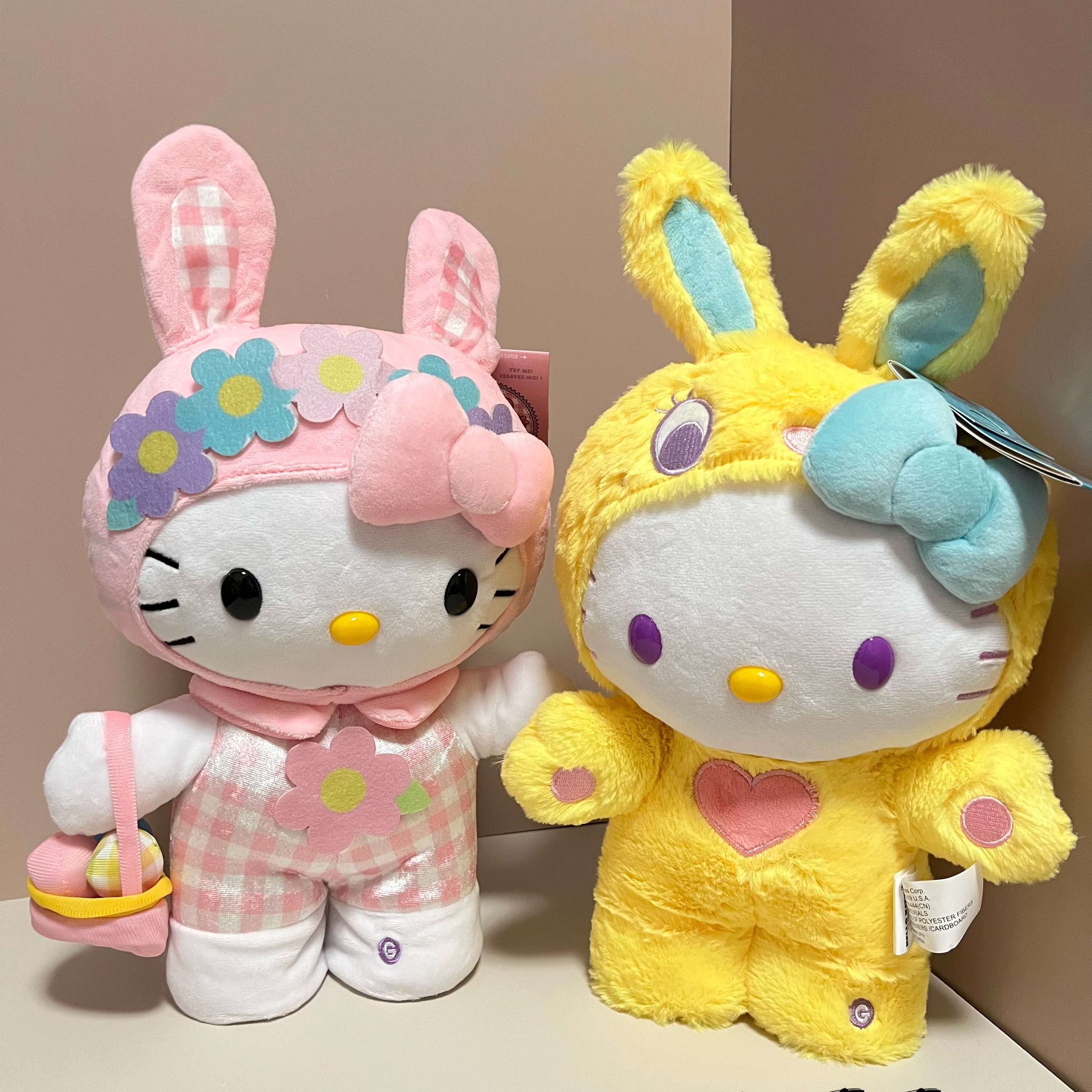 美版复活节骨架hellokitty电玩偶