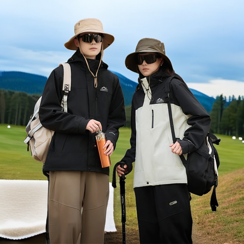 新款户外冲锋衣男女三合一内胆两件套防风防水登山服外套