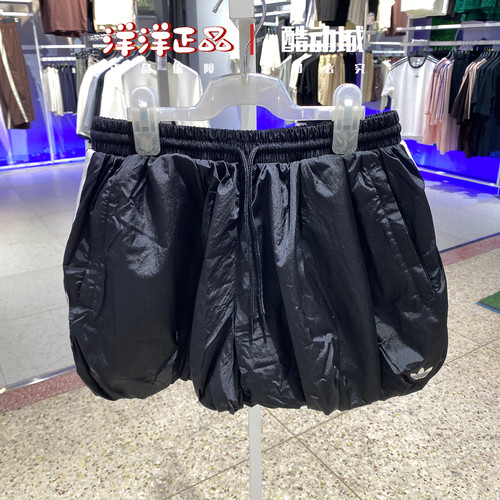 阿迪达斯三叶草女子速干运动短裤