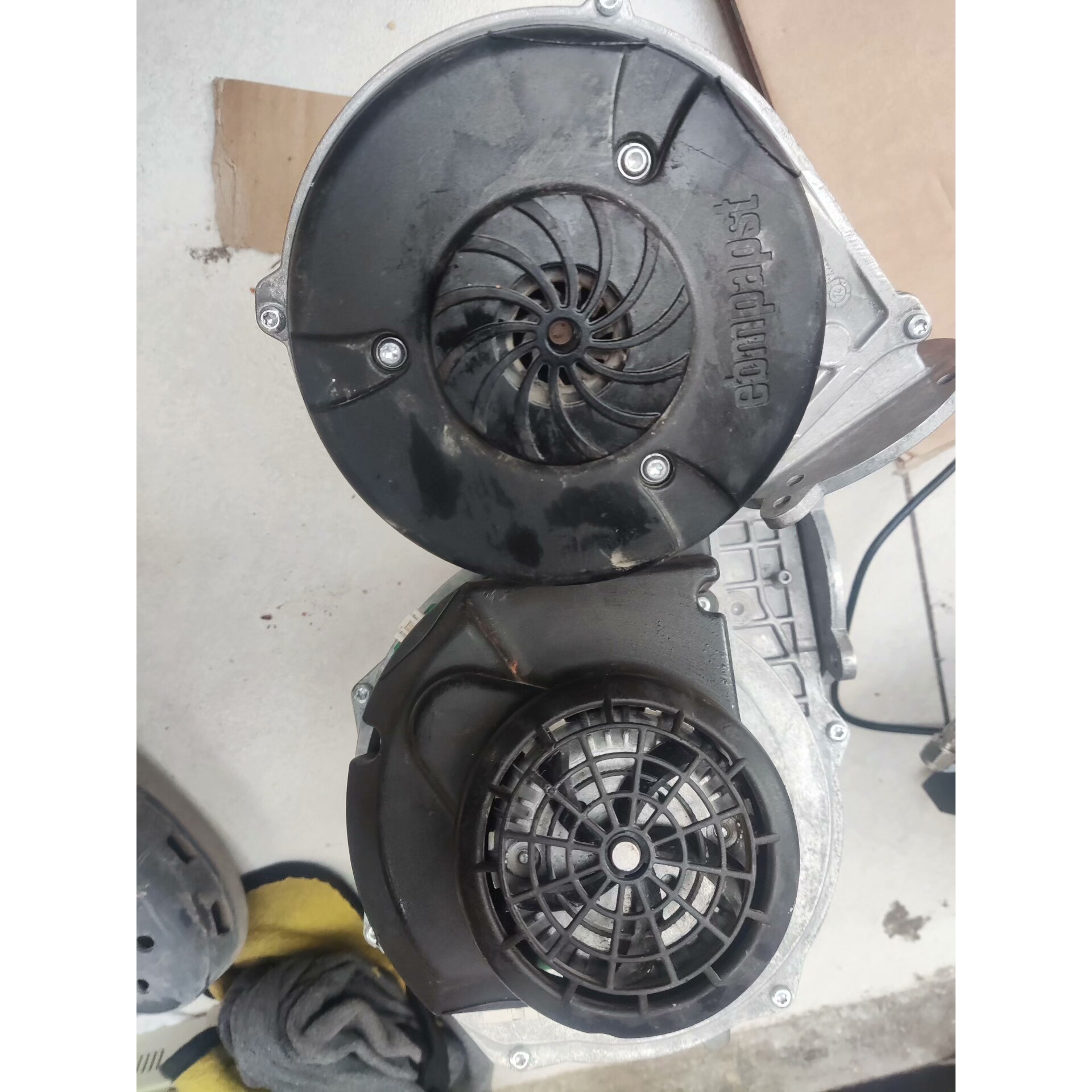 德国EBM变频风机，型号RG148/1200-3633-01议价产品