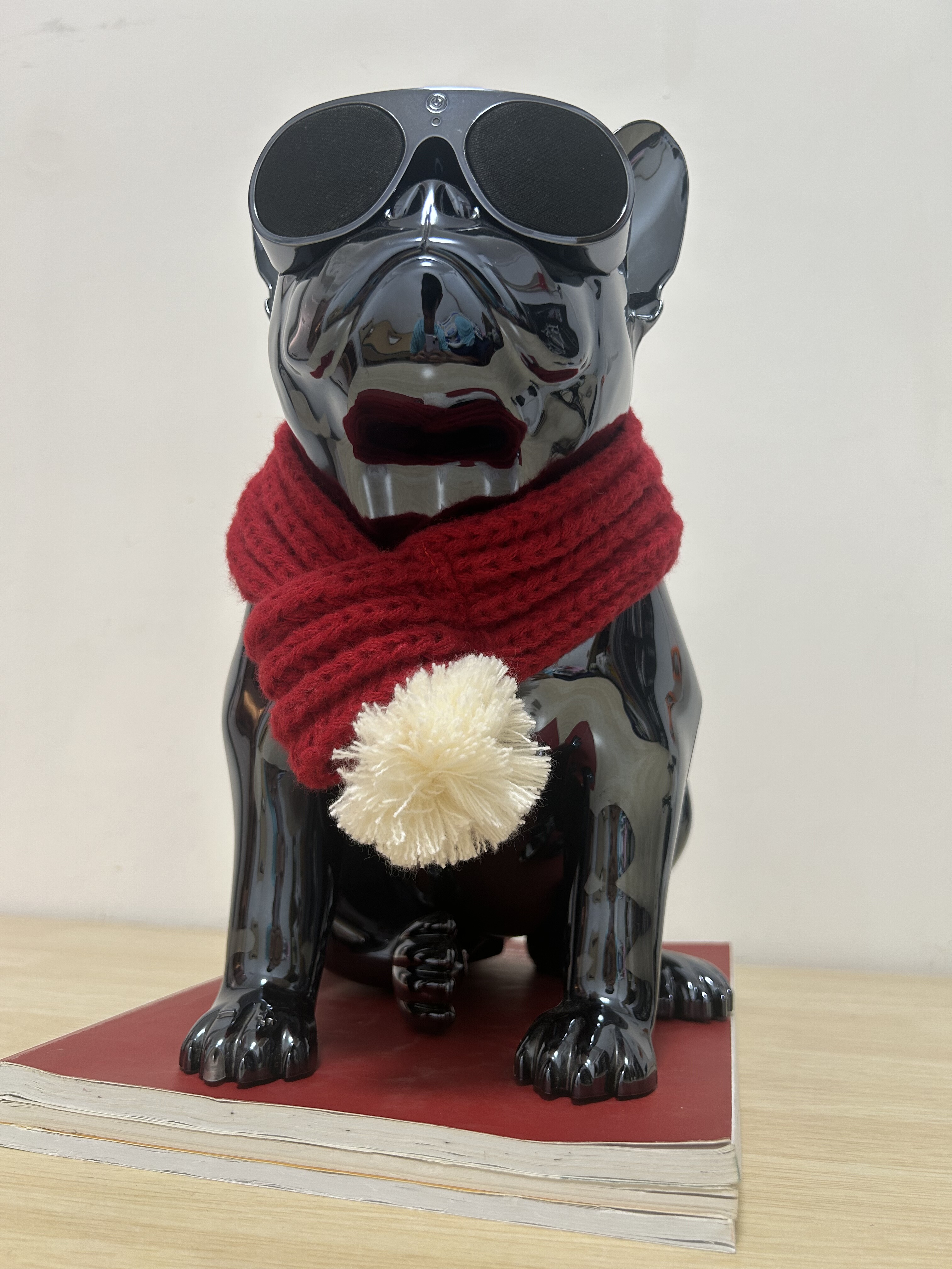法斗音响围巾 jarre aerobull XS1 法国斗牛犬音箱小狗红色围脖