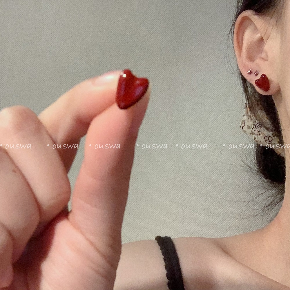 ouswa 相聚离开 都有时候 复古红爱心超显白气质925银针耳钉耳饰