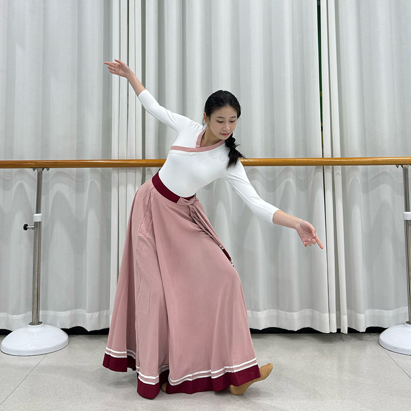 藏族舞蹈练功服艺考大裙摆舞蹈服民族舞演出比赛服装女成人练习裙