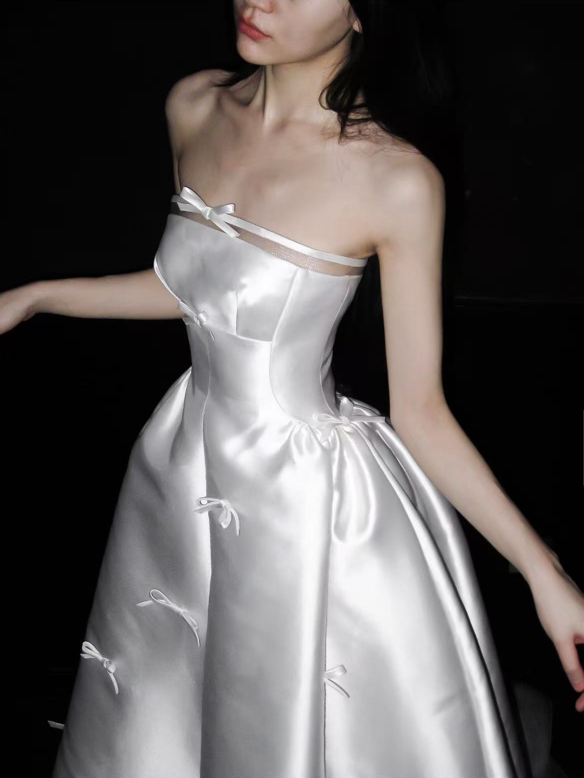 芷汀「落跑甜心」法式缎面轻婚纱新娘白色抹胸超仙蝴蝶结订婚礼服,女装/女士精品,礼服/晚装,淘宝优惠券,粉丝福利购,淘宝优惠卷