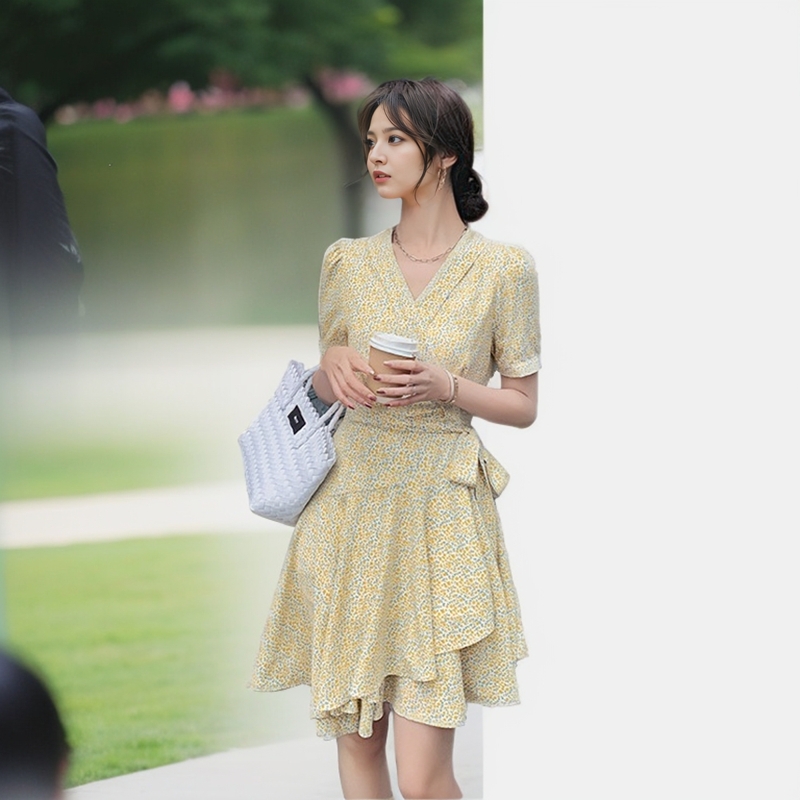 酷伽夏茶歇裙荷叶边轻奢小香风绿色商场同款时尚收腰系带短袖裙子