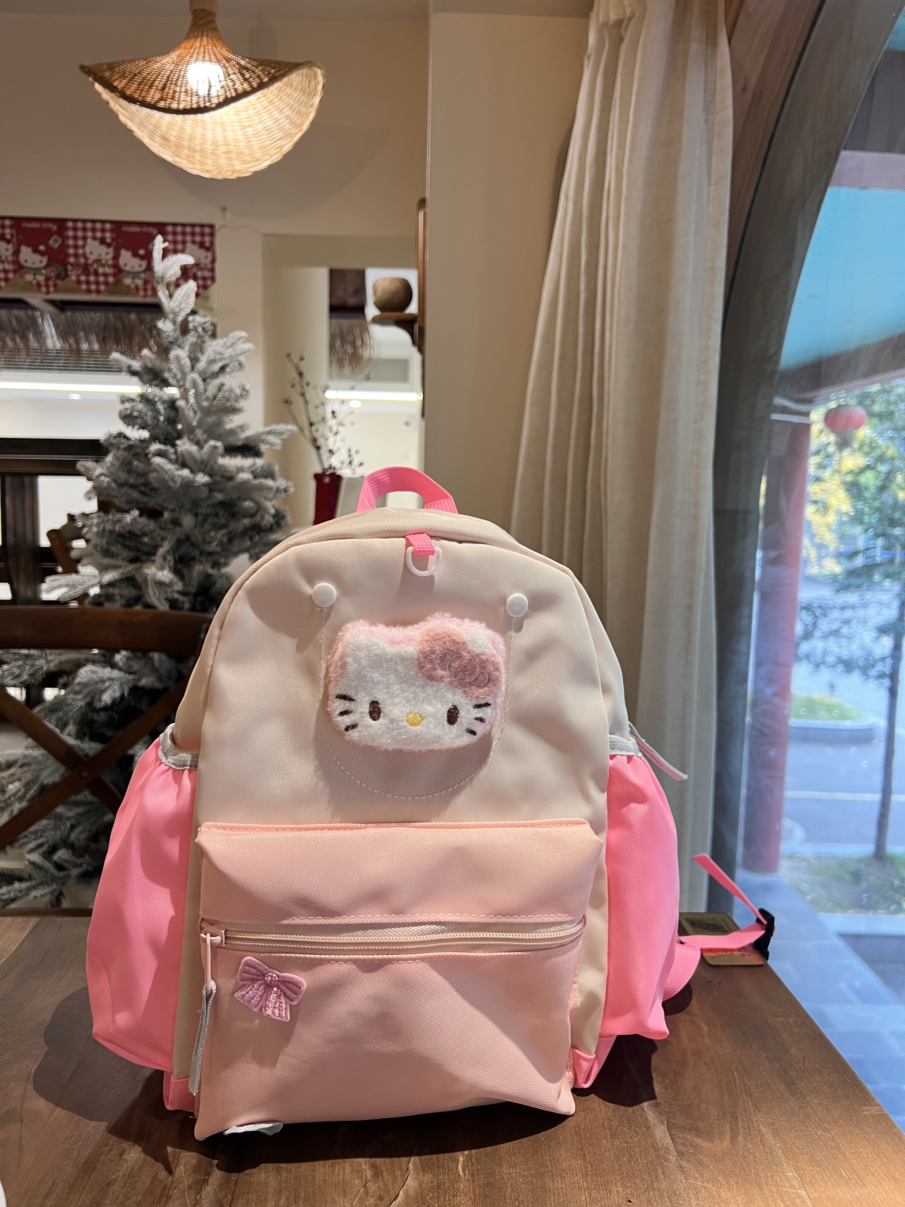 新款可爱粉色凯蒂猫少女心百搭双肩包新款多巴胺旅行背包学生书包